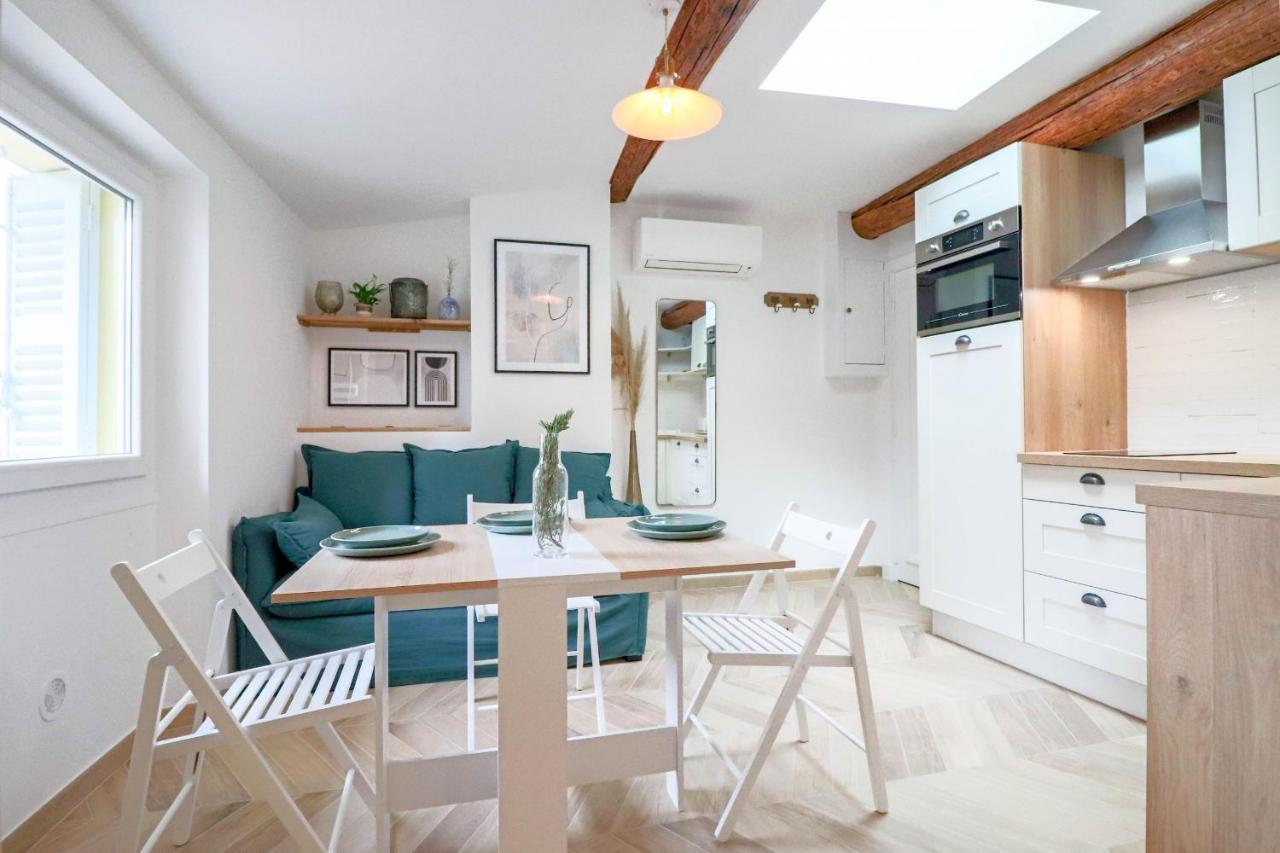 Apartamento Aubernon Luxurious, Newly Renovated Flat In Heart Of Old Antibes Exterior foto