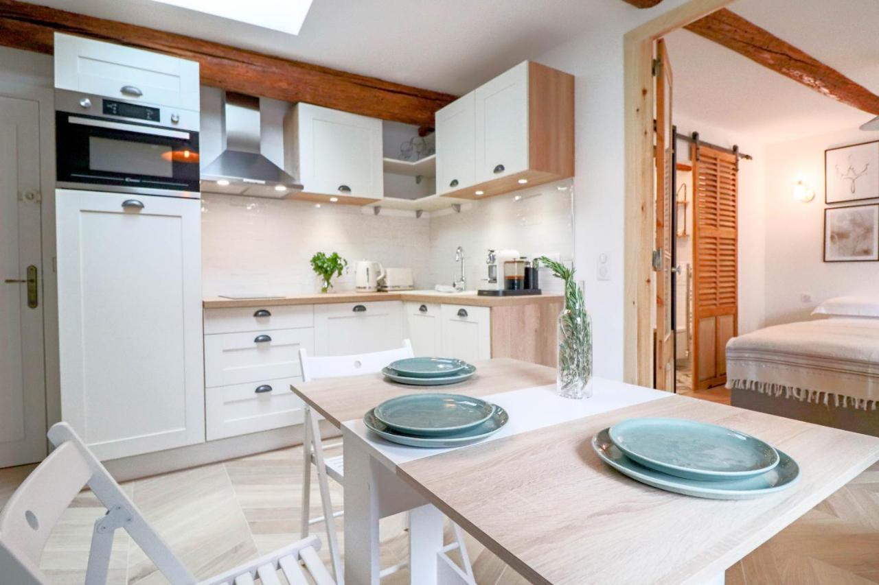 Apartamento Aubernon Luxurious, Newly Renovated Flat In Heart Of Old Antibes Exterior foto